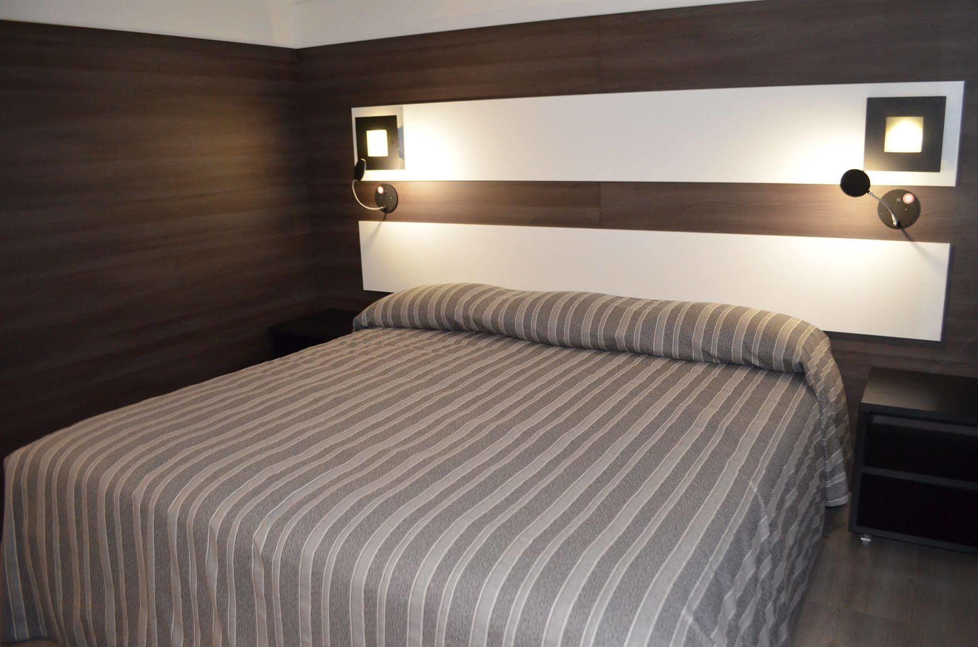Prix Hotel Пасу-Фунду Экстерьер фото